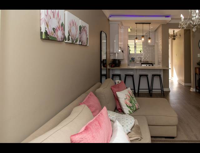 2 BEDROOM APARTMENT FOR SALE IN MORNINGSIDE